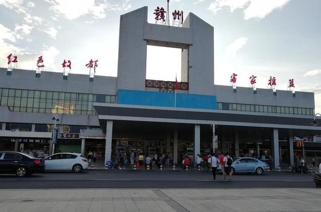 邯鄲到贛州貨運(yùn)專線 上門接貨+保證+時(shí)效+派送+省錢