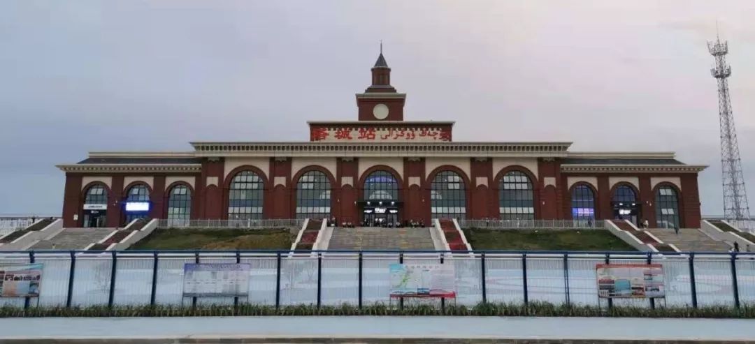 邯鄲到塔城物流公司-貨運(yùn)專(zhuān)線-價(jià)格優(yōu)惠